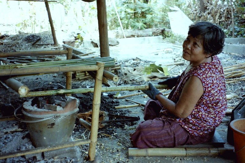 Thailand 2001-EXM147.JPG